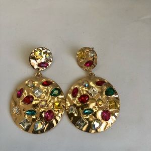 Perfect for the holidays gorgeous drop-down earrings